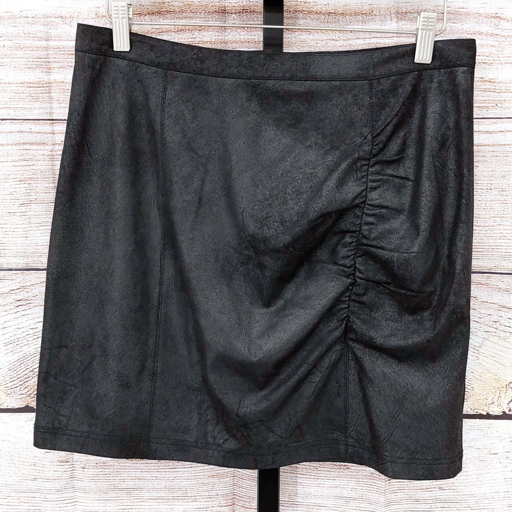 Free People Black Faux Leather Rouched Rumi Mini Pencil Skirt Size L